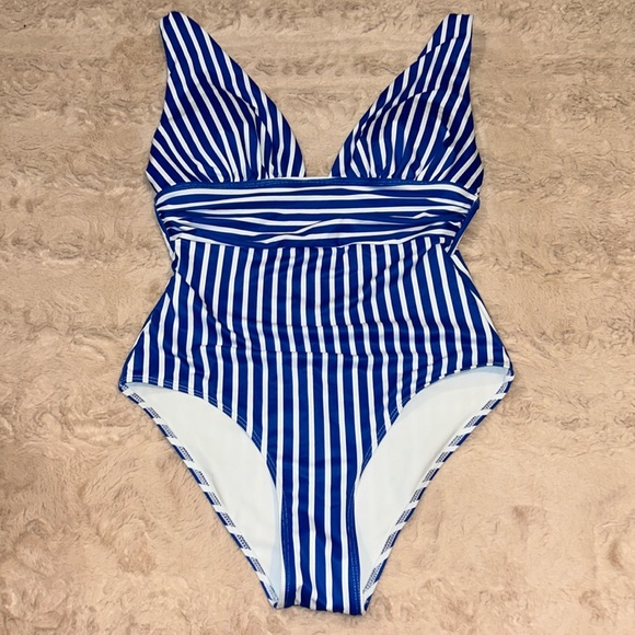 Other - Size XL one-piece swim suit with stripe print